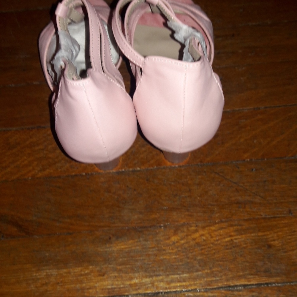 Size 10 ONLY 🌟1 LEFT🌟LULU HUN HEELS🌟 - Picture 3 of 5